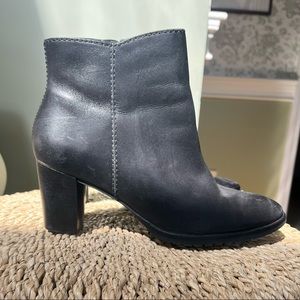 LL Bean black leather bootie
